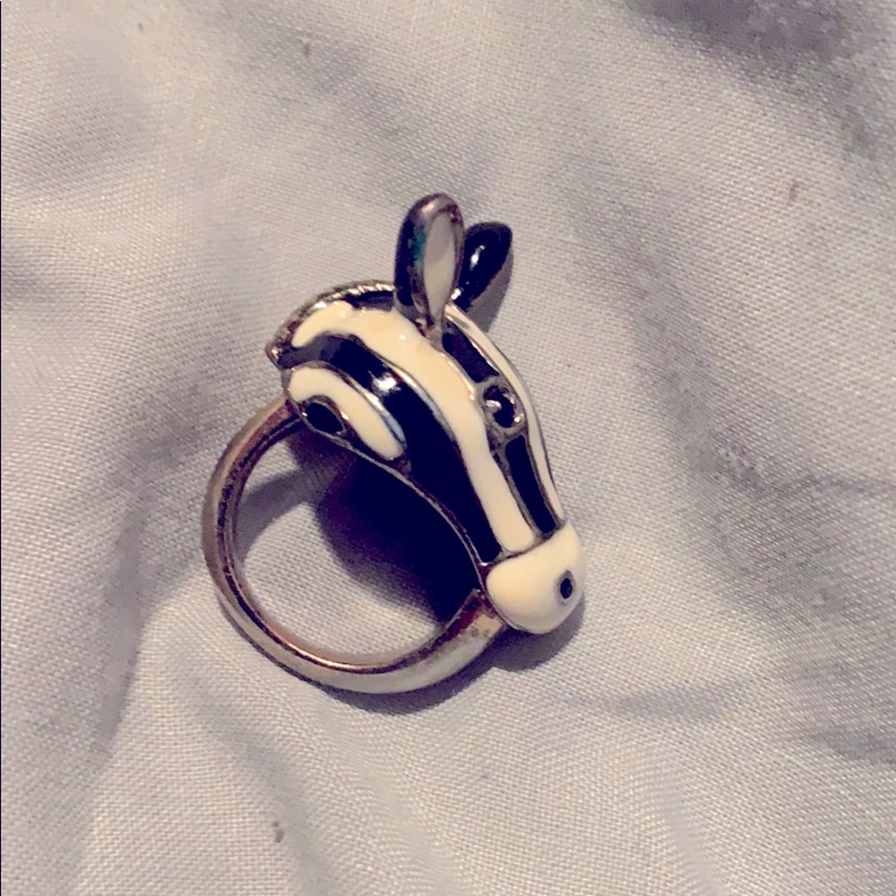 🔥LAST CHANCE🔥 || ZEBRA 🦓 RING - Picture 2 of 2